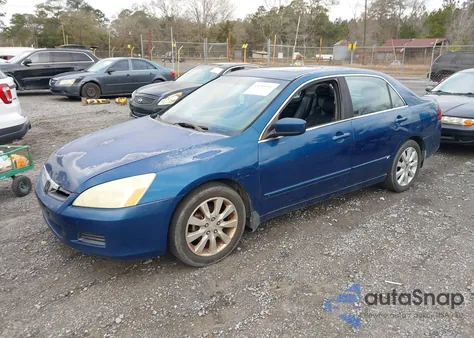 2006 Honda Accord 3.0 Ex z USA, uszkodzony, nr VIN 1HGCM66516A010130